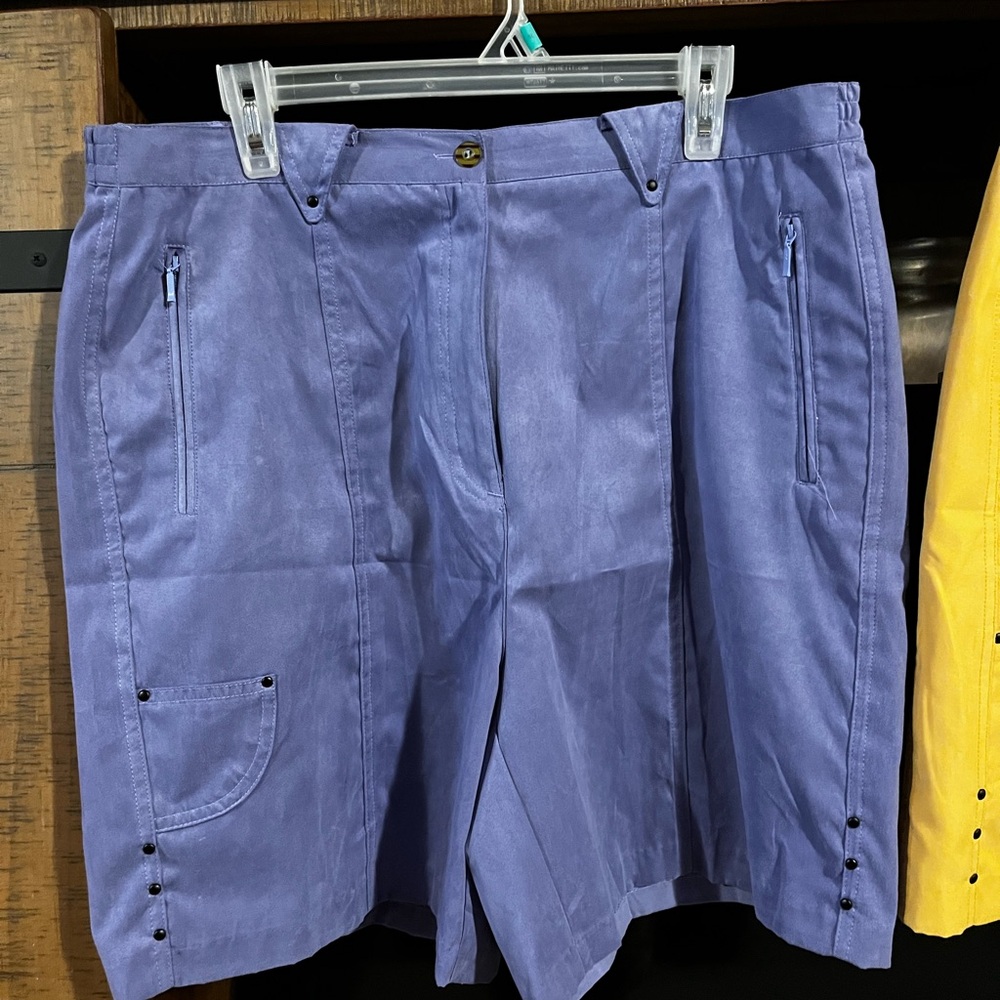 jamie sadock Lavender Purple Cargo Shorts size 18